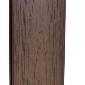 Bongywood capped composite decking in Ipe wood grain texture