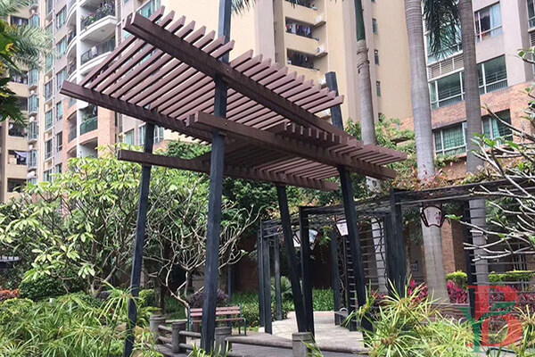 Bongywood WPC pergola tailors to your specific needs & preferences, allowing for unique designs and sizes.