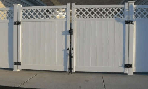 微信图片_20240211055029 Composite vs Vinyl Fence: Natural Wood Look vs Smooth PVC Look