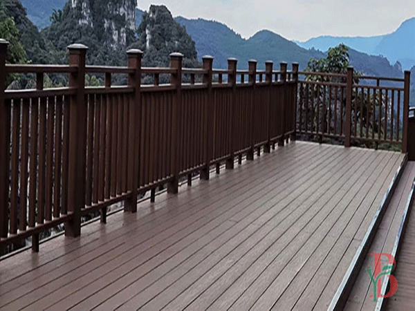 redwood-wpc-boardwalk-with-railing Redwood 3D embossed WPC decking public boardwalk with matching railings